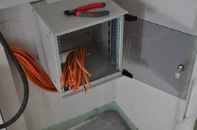 1.2.3 welches kabel für lan im haus? Netzwerkkabel Verlegen Im Haus Einfach Erklart