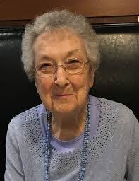 Kristie Cooper's Instagram, Twitter & Facebook