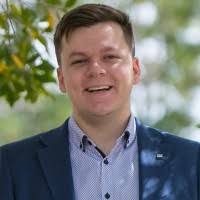 50+ "Luke Swift" profiles