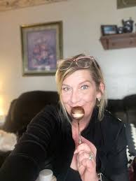 Tina Armbruster (@noonesgirl5667)