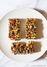 paleo bars with nuts and chocolate