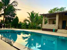 Some units offer a private patio/balcony offering views of the reserve. Weekend Farm House Near Mumbai Farm Stays For Rent In Thane Maharashtra India