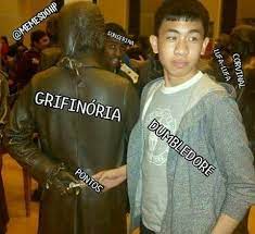 pin de nao interessa para voce palhac em netflix filmes e series harry potter voldemort memes do harry potter harry potter ron