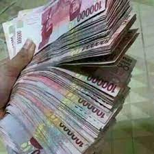 Buatlah gambar yang ada kaitanya dengan even yang akan berlangsung minimal satu bulan sebelumnya, maka kesempatan gambarmu laris di download akan semakin besar Seratus Ribuan Meme It Semuanya Lucu Menyimpan Uang Lucu