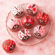 Decorating cupcakes is one of the funner parts of the whole cupcake experience for kids, aside from eating them of course! 40 Cute Valentine S Day Cupcakes Easy Cupcake Recipes To Celebrate Valentine S Day 2021