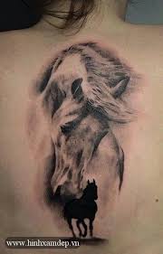 Có thể là hình xăm nhỏ trên vai. Hinh Xam Con Ngua Nghe Thuat Hinh XÄƒm Ngá»±a Ngá»±a Hinh XÄƒm
