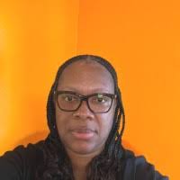 1900+ perfiles de «Maxine