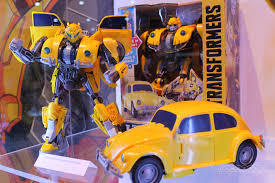 Shop for transformers bumblebee car toy online at target. Designing The New Bumblebee Transformer Toy Wasn T Easy Gamespot