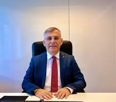 Diyanet İşleri Başkan Yardımcısı olarak atanan Yozgatlı hemşehrimiz Fatih  Mehmet Karaca Hocamıza hayırlı olsun dileklerimi iletiyor, yeni görevinde  üstün başarılar diliyorum. Rabbim yar ve yardımcısı olsun.