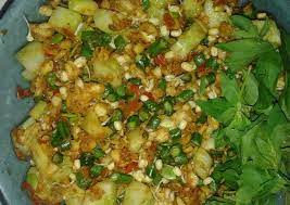 How to make chili with shrimp paste sambal terasi tasty and delicious. Resep Sambal Trancam Oleh Eno Satiby Cookpad