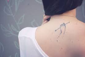 A Hand Arrow Tattoo Homemade Tattoos Tattoos Ink Tattoo