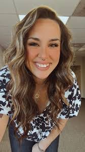 Caroline Budnick's Instagram, Twitter & Facebook