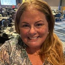 Shauna Eastman's Instagram, Twitter & Facebook