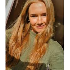 Roberta Harrington (@bobbybyrobertaharr)