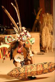 Maybe you would like to learn more about one of these? Dayak Dance Borneo Visage Du Monde Indonesie