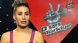 İrem derici (born 21 march 1987) is a turkish singer and songwriter. Irem Derici Den Flas O Ses Turkiye Yorumu Magazin Haberleri