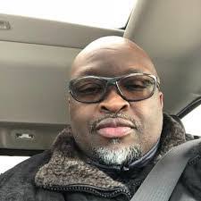 Darryl Lynch's Instagram, Twitter & Facebook