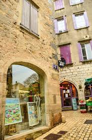 Des gorges du tarn à la vallée de la dordogne, l 'occitanie vous offre un florilège de lieux de baignade en lacs et rivières, avec des eaux allant de bonne qualité à excellente qualité (contrôles effectués par l'agence régionale pour la santé). 7 Best Things To Do In Saint Antonin Noble Val 2021 I Boutique Adventurer