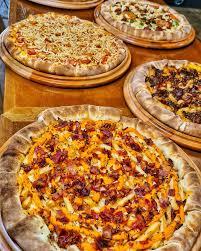 Império Da Pizza - MESA CHEIA DE PIZZA 🍕😋 Neste sábado e ...