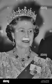 Queen mary's crown hi-res stock photography and images