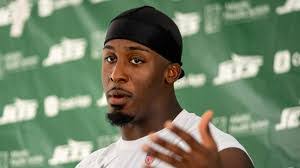 Jamie Dukes's Instagram, Twitter & Facebook