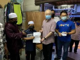 Penolong pengarah pejabat kebun bunga kerajaan johor: Akhirnya Rahul Dapat Status Warganegara