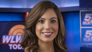 Former Channel 9 anchor returns to local airwaves