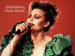 Tú imagen es la más dulce y encantadora😇. Eres la reina de la canción y  sin duda eres la reina de nuestros corazones.😍🎶💕