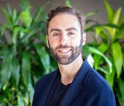 Rob Dunlap's Instagram, Twitter & Facebook