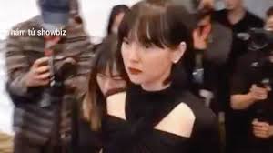 Trước khi trở thành gà cưng của sơn tùng, hải tú là gương mặt quen của các nhãn hàng tại tp hcm. Háº£i Tu Ga Nha SÆ¡n Tung M Tp Bá»‹ Chá»‰ Trich Thai Ä'á»™ Ngoi Sao Kieu Ngáº¡o Tham Tá»­ Showbiz Youtube