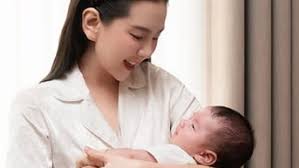 L'acteur Huynh Anh a reçu d'innombrables félicitations lors de l'annonce de  la « bonne nouvelle »