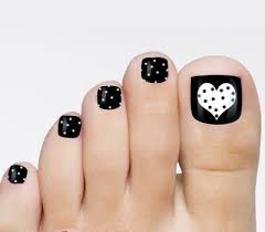 Toenail design is equally important as your fingernail look, especially during summer months. 4 Valentine Toenail Designs Nicole Creative Toe Nails Toe Nail Designs Pedicure Designs Toenails