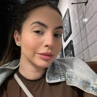 1100+ perfis com “Beatrice Guimarães”