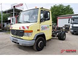 Mercedes Benz 1322K-2005 Cab & Chassis Truck