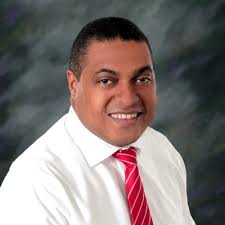 Ramón Henriquez (@abogadolocutor)