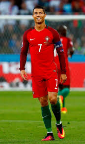 Cristiano ronaldo veja este golo, o golo 100 de ronaldo na seleção nacional. Fotos Do Cristiano Ronaldo No Portugal