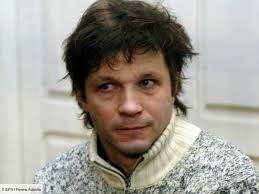 Elle est toute blanche" : à seulement 12 ans, le fils de Krisztina Rády et de Bertrand Cantat a retrouvé sa mère pendue dans le domicile familial