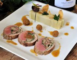 Roule De Selle D Agneau Roti Coeur Fondant D Abats Roti D Agneau Gastronomie Selle D Agneau