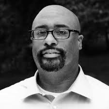 Brian Woolfolk's Instagram, Twitter & Facebook