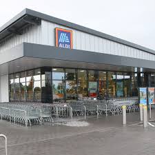 'i have never seen anything like the queues outside @aldi_ireland this morning at 8.30 am. Aldi And Lidl S Special Buys This Week From Massage Guns To Father S Day Gifts And Garden Furniture Irish Mirror Online