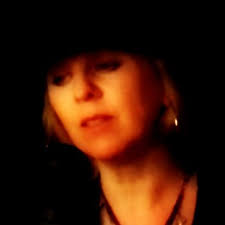 denise dean (@nese68)