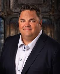 Ethan Baggett's Instagram, Twitter & Facebook