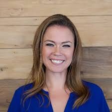 Ellen Witkowski's Instagram, Twitter & Facebook