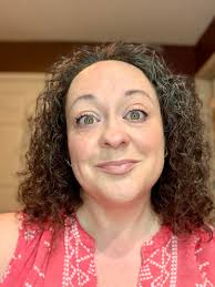 Eye shadow colors Stay Golden and Havana swatches