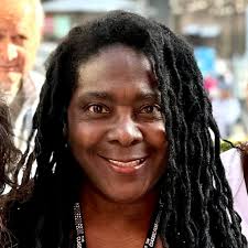 Erica Somers님(@djeboogey)의 게시물