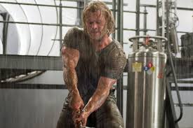 Turns out chris hemsworth isn't the only jacked hemsworth. Wednesdayworkout Chris Hemsworth Prowater