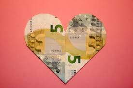 Diesen schmetterling aus geld kann man einfach so verschenken oder damit originelle geldgeschenke basteln. Geldscheine Zur Hochzeit Falten