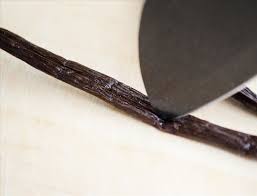 Ditch The Extract & Get Serious About Baking With Vanilla Beans « Food  Hacks :: Wonderhowto