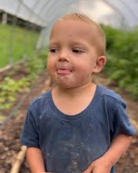 Baby Braelyn is dreaming of a summer garden filled with produce! 😋