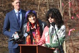 Longtime Hamden nurse delighted in being with her friends and family